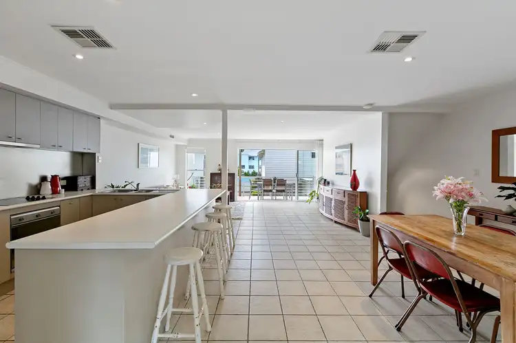 Fourth view of Homely unit listing, 4/15-17 Juan Street, Alexandra Headland QLD 4572