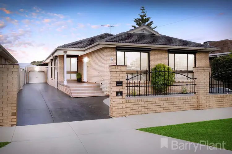85 Whitesides Avenue, Sunshine West VIC 3020