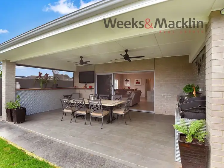 17a Ayredale Ave, Clearview SA 5085