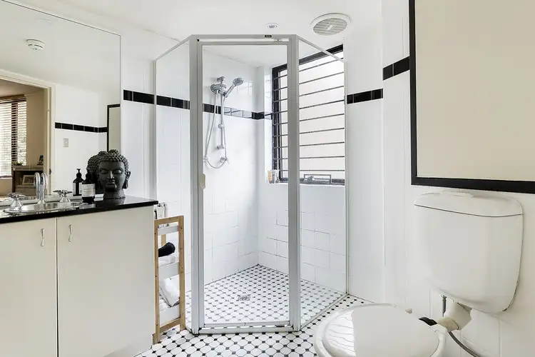Fifth view of Homely apartment listing, 109/6-8 Ward Avenue, Potts Point NSW 2011