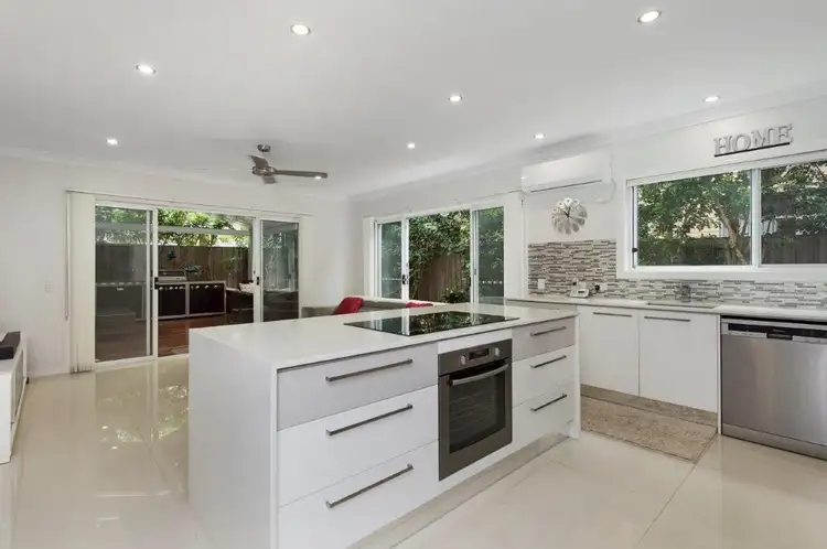 Sixth view of Homely semi-detached listing, 2/37 Breaker Street, Main Beach QLD 4217