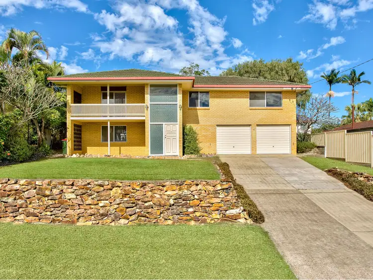 32 Flockton Street, Stafford Heights QLD 4053