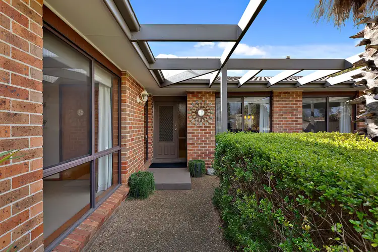 8 Hain Place, Gilmore ACT 2905