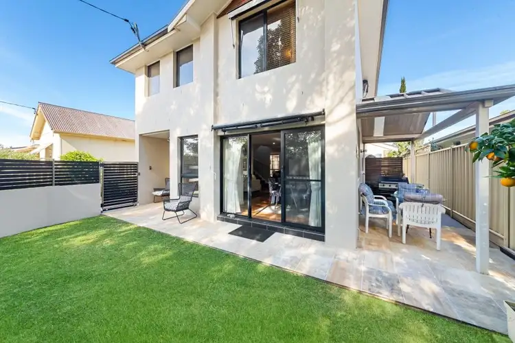 1/32 Beach Street, Ettalong Beach NSW 2257