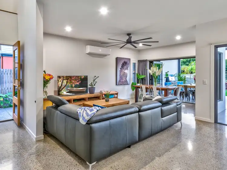 Sixth view of Homely house listing, 283 Esplanade, Pialba QLD 4655