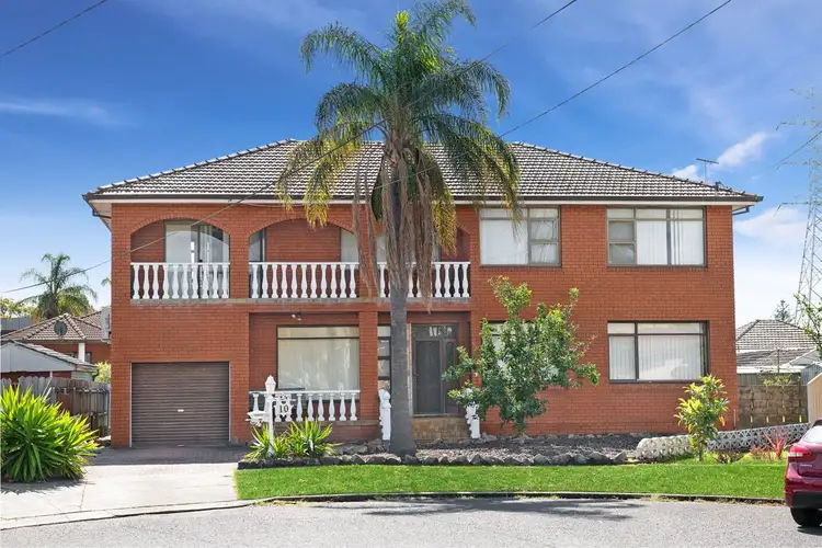 10 Narelle Crescent, Greenacre NSW 2190