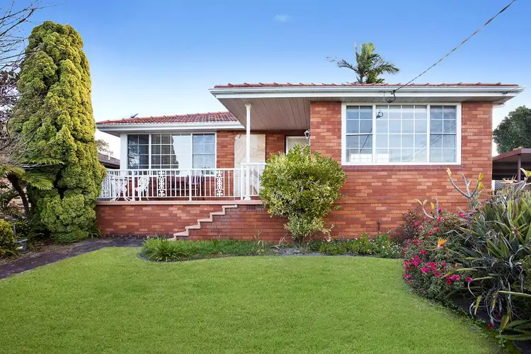 21 Bridgeview Road, Yarrawarrah NSW 2233