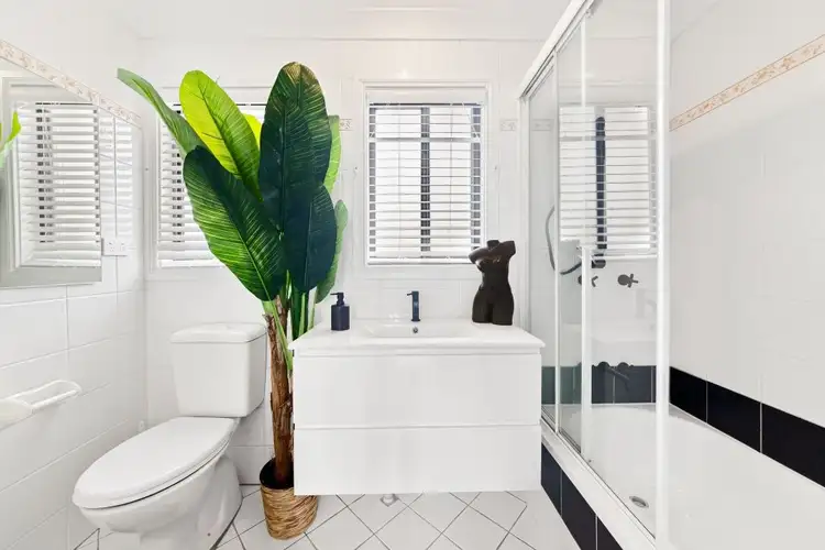 Sixth view of Homely townhouse listing, 4/122 The Esplanade, Ettalong Beach NSW 2257