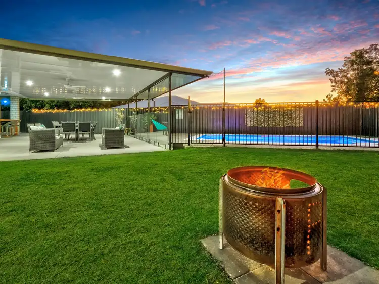 16 Kingsbarn Dr, Wondunna QLD 4655