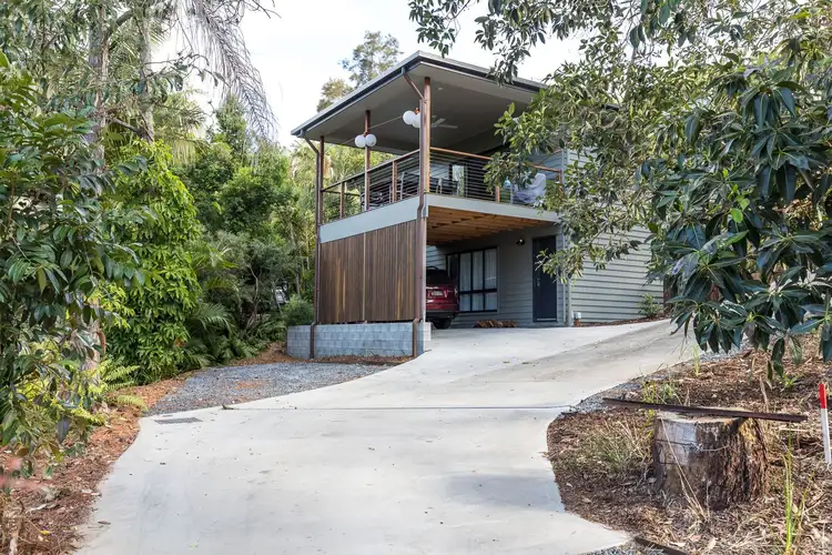 Second view of Homely house listing, 2/46 Booran Street, Point Lookout QLD 4183