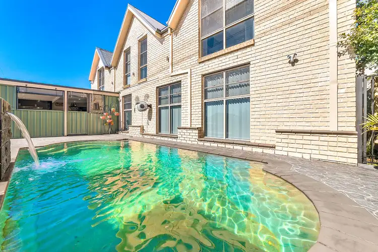 29 Taffs Avenue, Lugarno NSW 2210