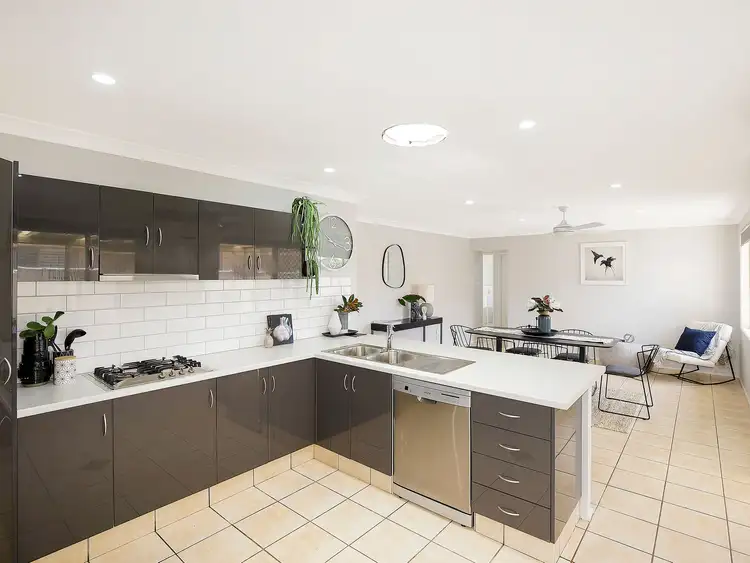 Fifth view of Homely house listing, 11 Georgia Drive, Hamlyn Terrace NSW 2259