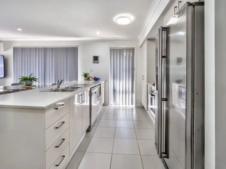 Fifth view of Homely house listing, 8 Venus Street, Urraween QLD 4655