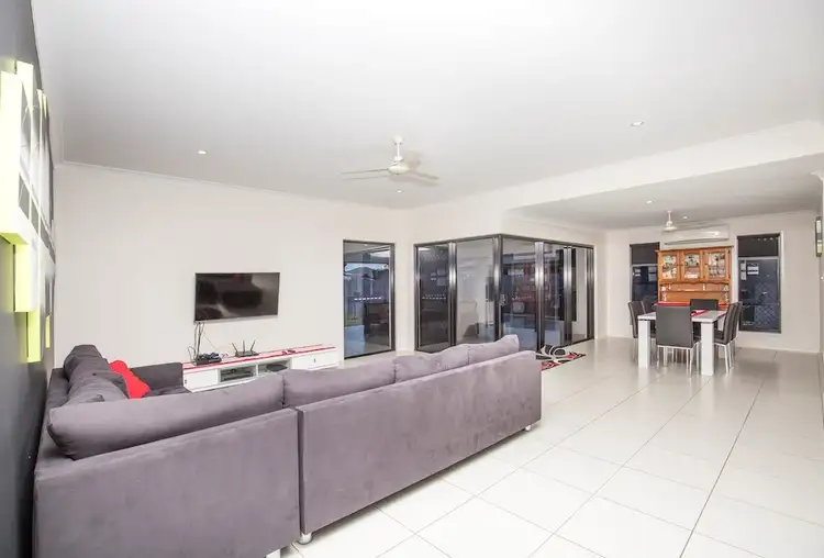Sixth view of Homely house listing, 7 Outlook Court, Ashfield QLD 4670