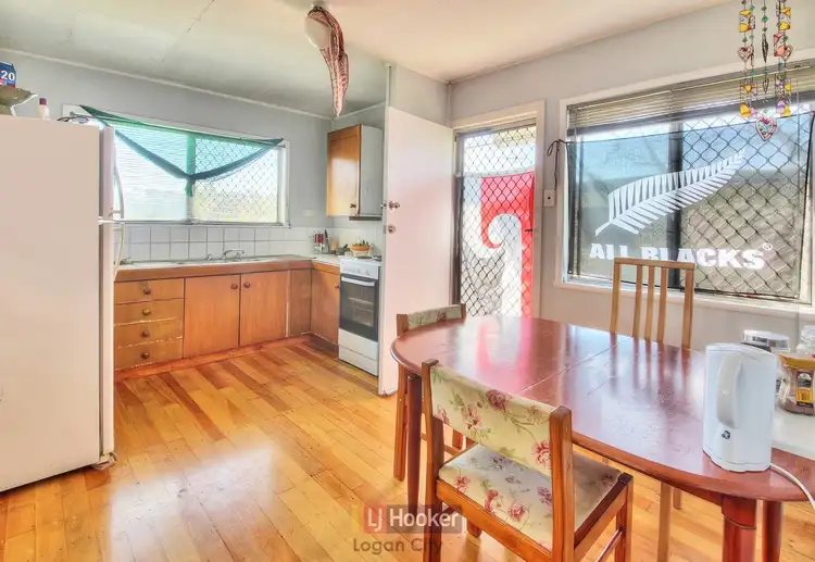 Fourth view of Homely house listing, 28 Lynngold St, Woodridge QLD 4114