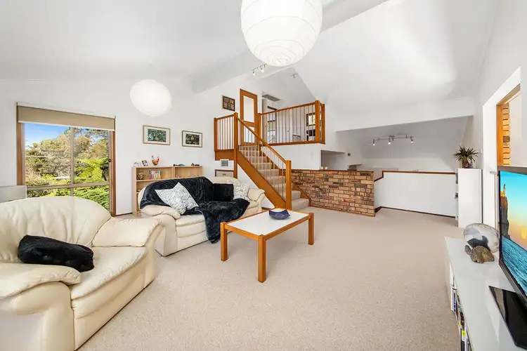 Second view of Homely house listing, 3 Kundul Place, Engadine NSW 2233