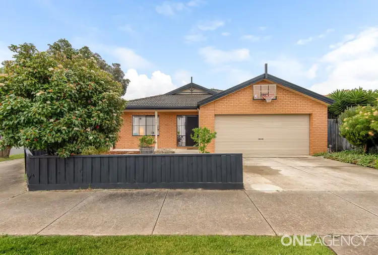 3-4 Barry Court, Grovedale VIC 3216