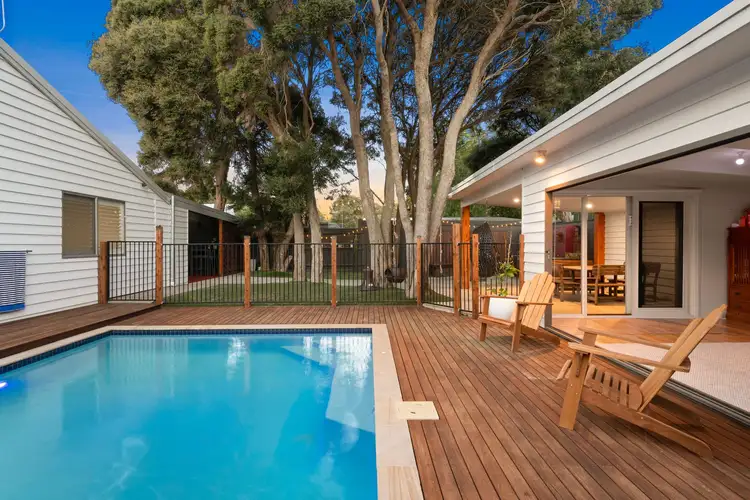25 Saratoga Avenue, Barwon Heads VIC 3227