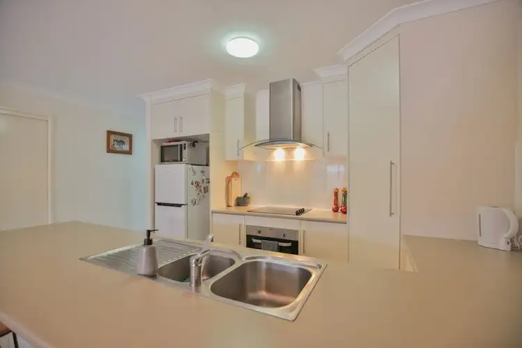 Sixth view of Homely unit listing, 9/28 Curtis Street, Bundaberg South QLD 4670