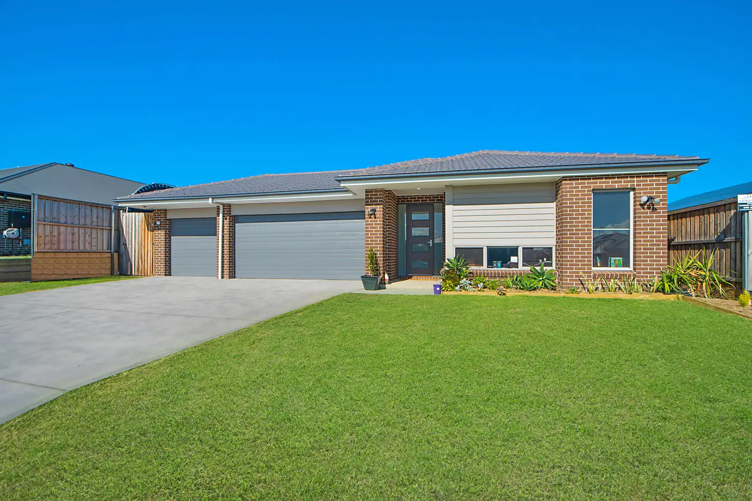 Main view of Homely house listing, 18 Vine Street, Chisholm NSW 2322