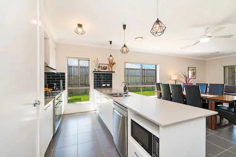 Second view of Homely house listing, 18 Vine Street, Chisholm NSW 2322