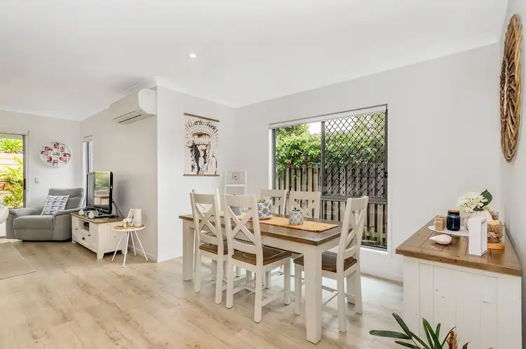 Second view of Homely house listing, 2/15 Sapphire Place, Elanora QLD 4221