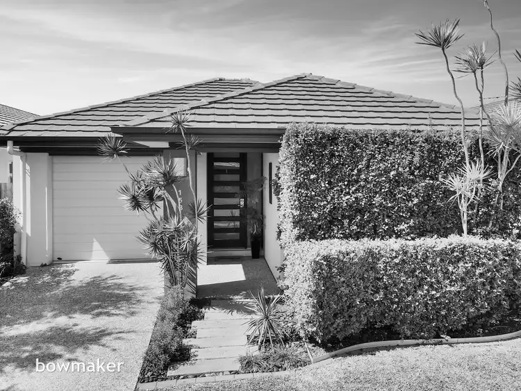 153 Nicklaus Parade, North Lakes QLD 4509