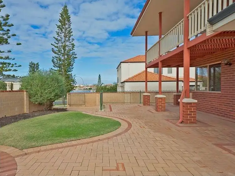 Fifth view of Homely house listing, 15 Rosslare Promenade, Mindarie WA 6030