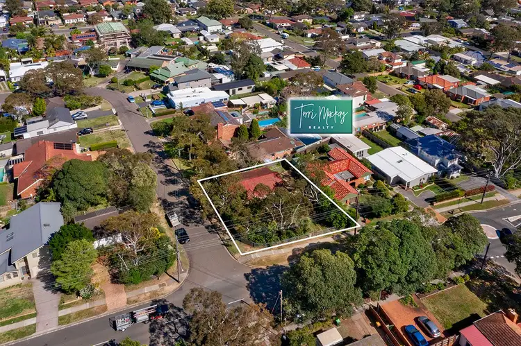 Second view of Homely house listing, 121 Woronora Road, Engadine NSW 2233