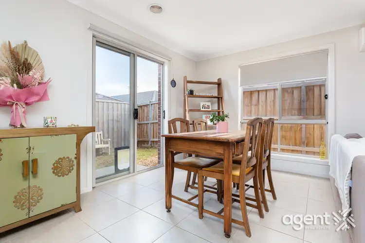 Fourth view of Homely house listing, 8 Eloise Circuit, Officer VIC 3809