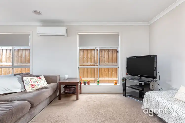 Sixth view of Homely house listing, 8 Eloise Circuit, Officer VIC 3809
