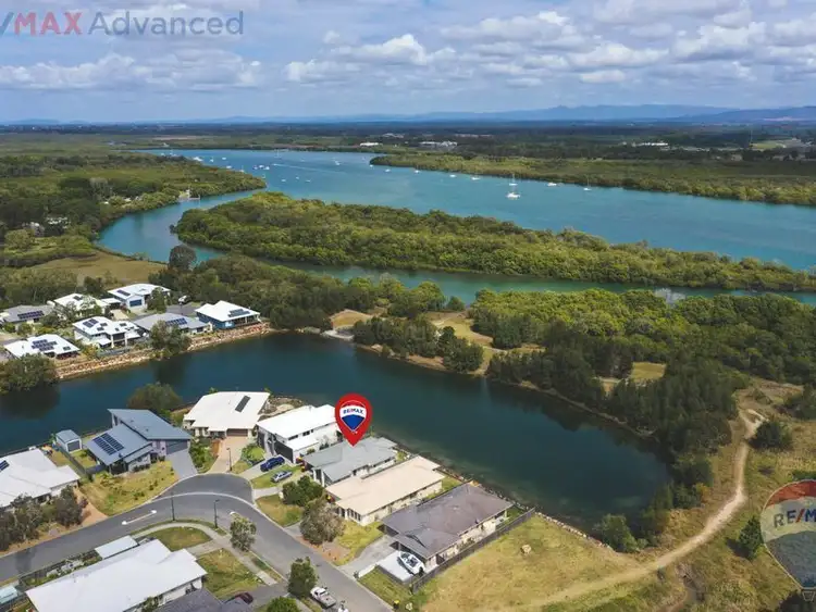 47 Adam Street, Beachmere QLD 4510