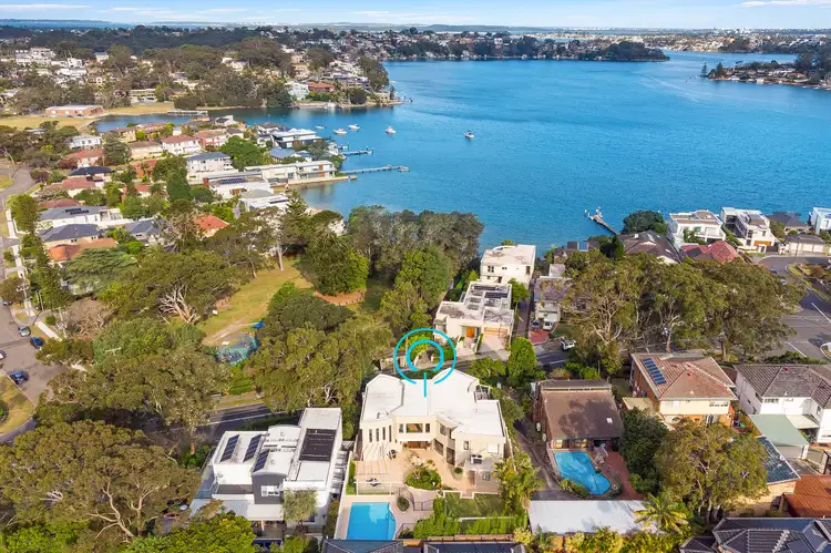 315 Connells Point Road, Connells Point NSW 2221