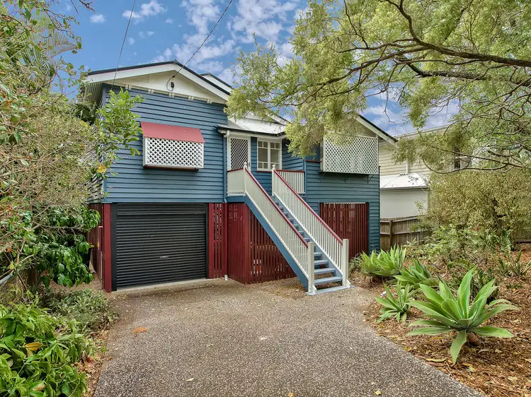 19 Elfreda Street, Alderley QLD 4051