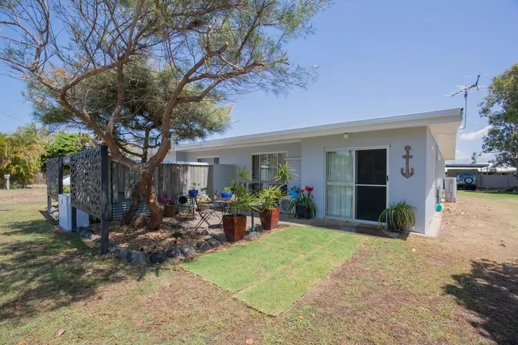 Fourth view of Homely semi-detached listing, 9 Esplanade, Innes Park QLD 4670