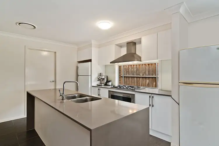 Second view of Homely house listing, 10 Pondsitter Street, Chisholm NSW 2322