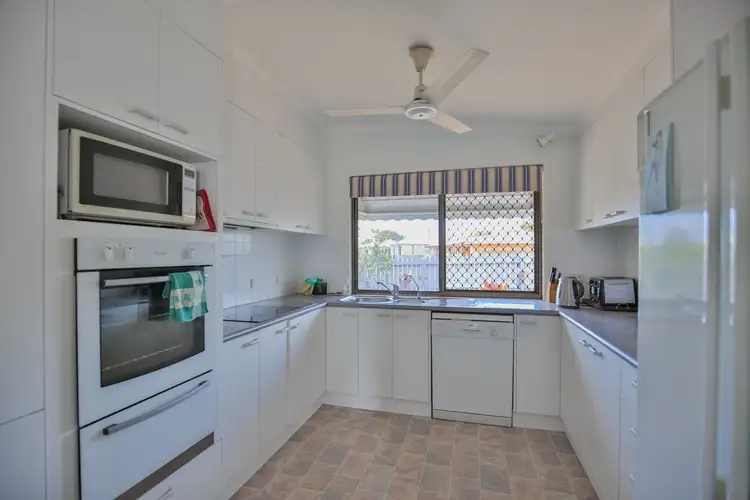 Fifth view of Homely house listing, 2 Williams Road, Svensson Heights QLD 4670