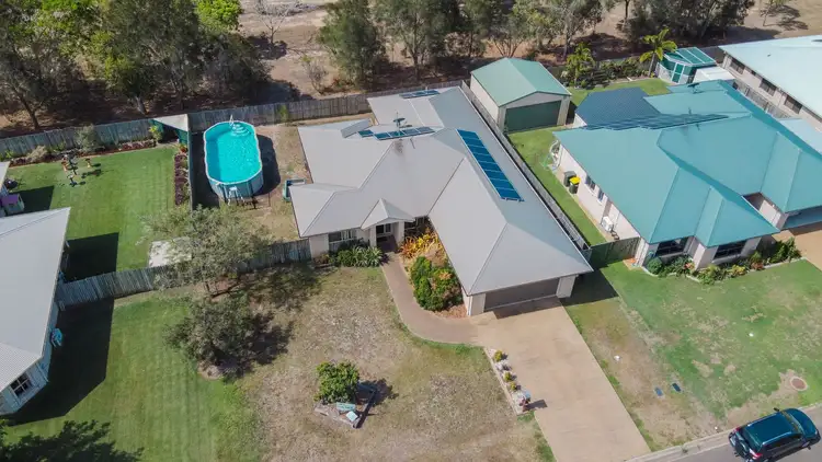 17 Hopton Place, Bundaberg North QLD 4670