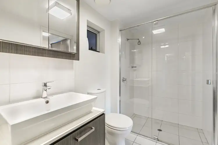 Fifth view of Homely unit listing, 16/18 Gailey Road, St Lucia QLD 4067