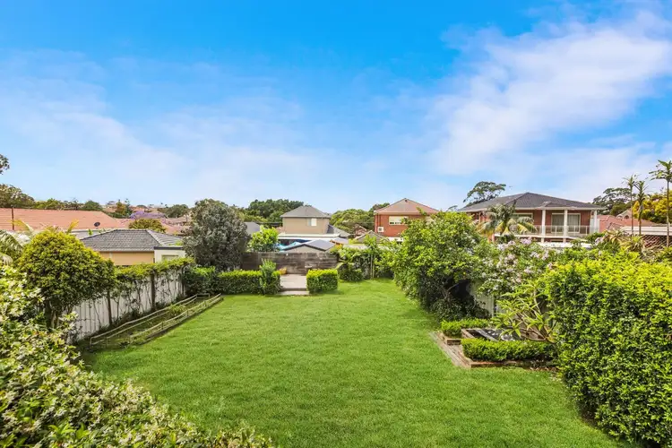 2 Beaconsfield Avenue, Kingsgrove NSW 2208