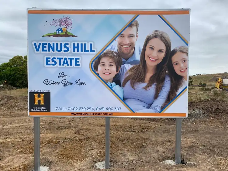 139 Peck Road, Officer VIC 3809