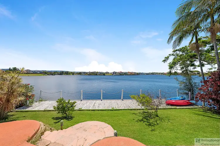 64 Port Jackson Boulevard, Clear Island Waters QLD 4226