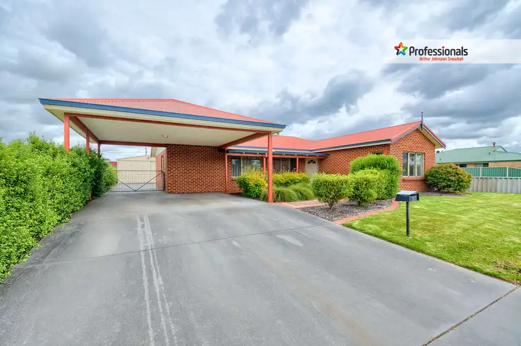 Second view of Homely house listing, 11 Ardross Crescent, Collingwood Park WA 6330