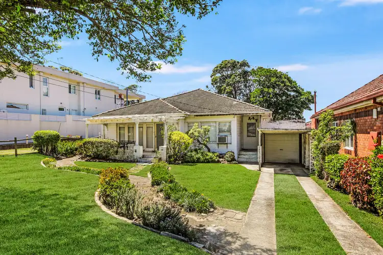 Sixth view of Homely house listing, 10 Beach Street, Blakehurst NSW 2221