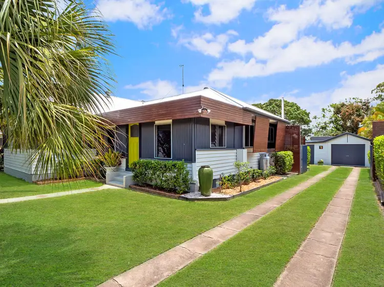 75 Dayman Street, Urangan QLD 4655