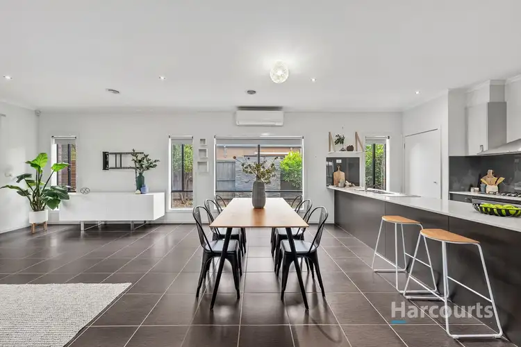 Sixth view of Homely house listing, 1 Maccloud Court, Deer Park VIC 3023