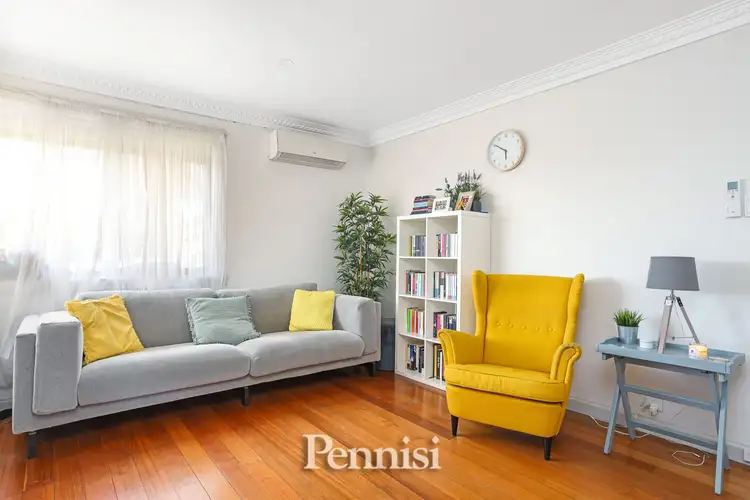 1b Wunnamurra Drive, Keilor East VIC 3033