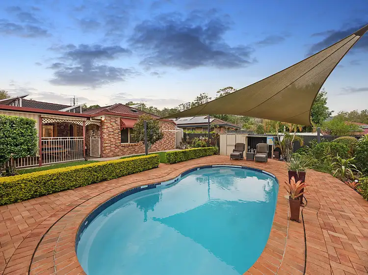 28 Rainbird Court
