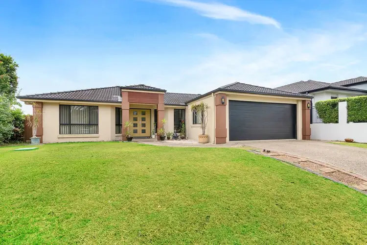 4 Saint Maarten Crescent, Oxenford QLD 4210