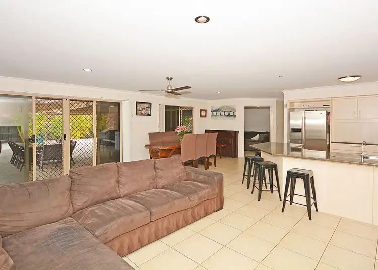 Seventh view of Homely house listing, 4 Montuna Court, Wondunna QLD 4655